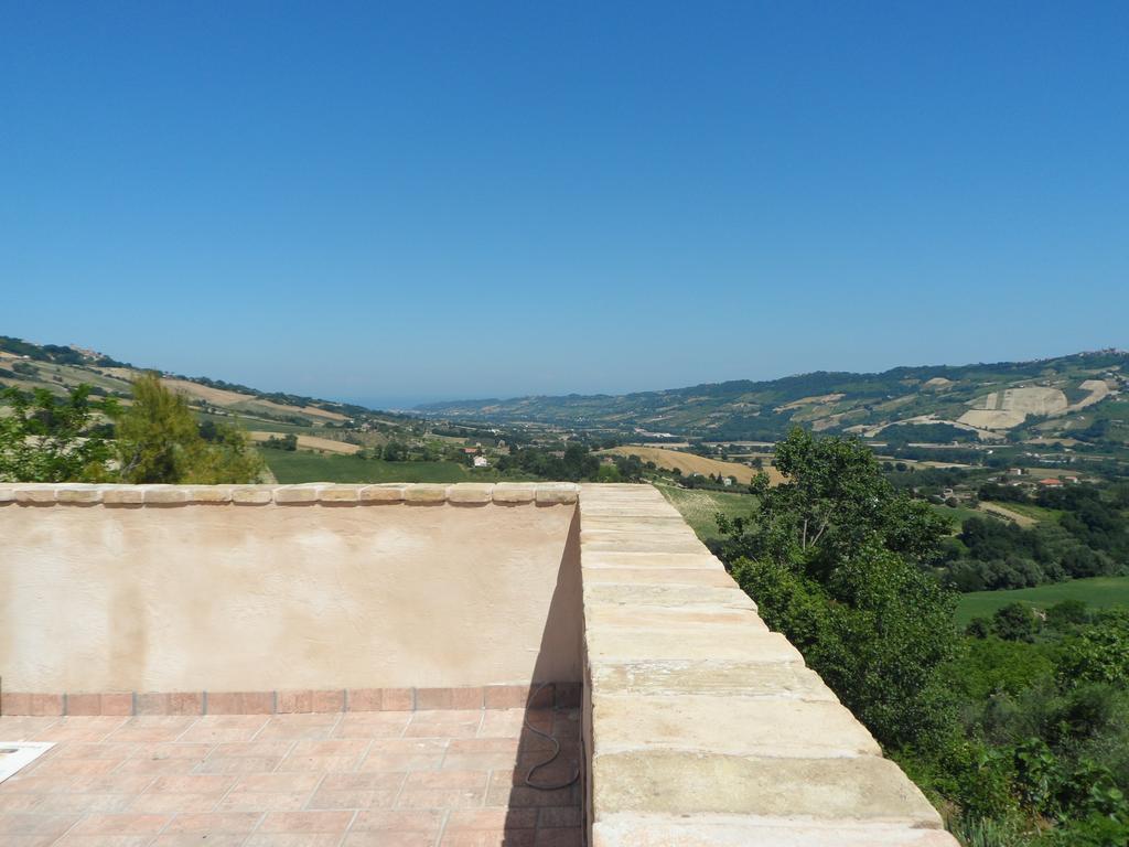 Il Piccolo Carro Apartments Monterubbiano Exterior photo